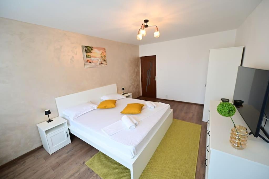 Flh - Apartament Damar Sibiu Eksteriør billede