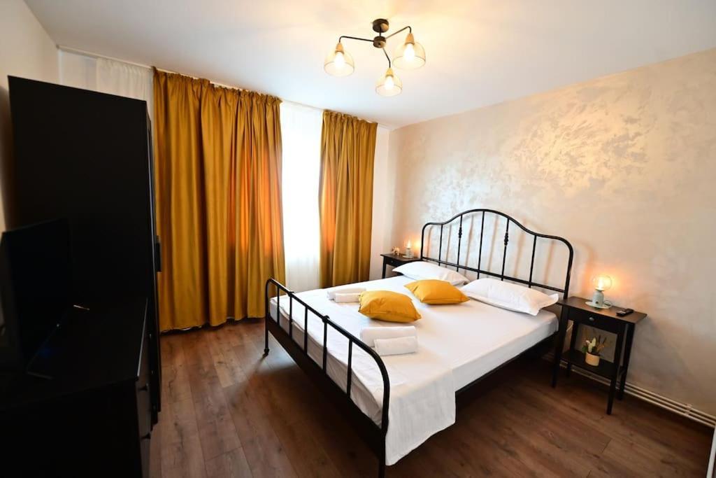 Flh - Apartament Damar Sibiu Eksteriør billede
